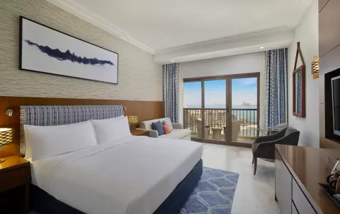 middle-east-holidays-ras-al-khaimah-doubletree-by-hilton-resort-spa-marjan-island-hotel-guest-room